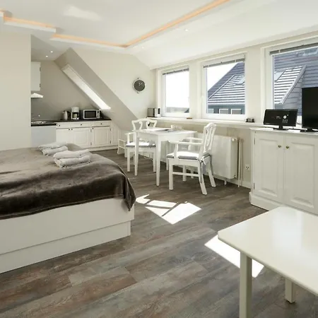Haus Seebl App 3 - Leuchtturm-suite Hörnum